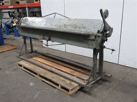 18 gauge sheet metal brake|18 in mountable bending brake.